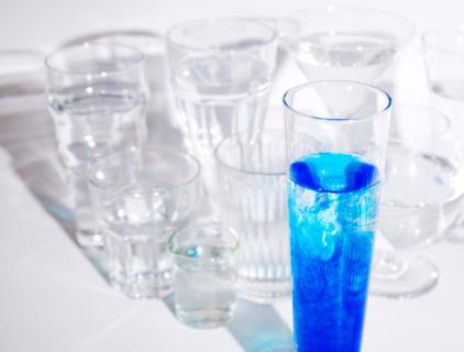 ¿Cómo funciona el cloro en el tratamiento del agua?