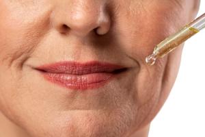 HOClはレチノールと併用できますか？