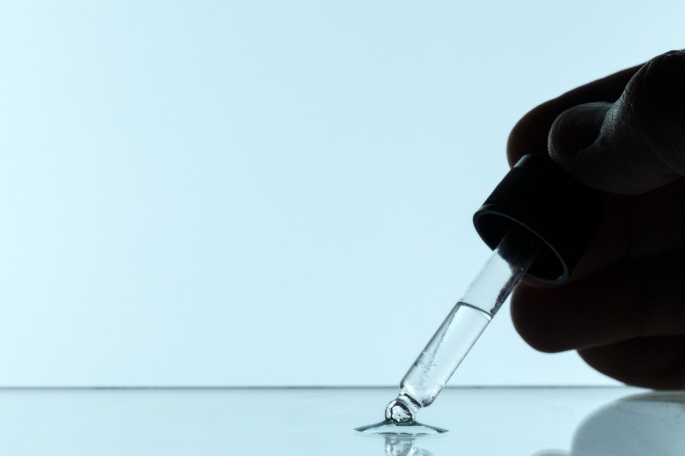 Können HOCl und Benzoylperoxid gemischt werden? Können HOCl und Benzoylperoxid gemischt werden?