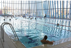 حمام السباحة swimming pool