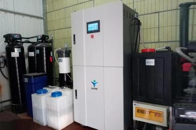 Hypochlorous acid generators for pool disinfection