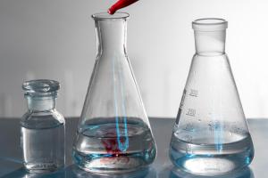 Acide hypochloreux vs ion hypochlorite